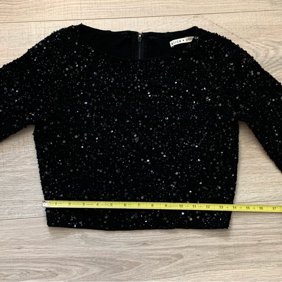 Alice + Olivia Lacey Embellished Bracelet-Sleeve Crop Top Black Size 8 - Picture 12 of 16